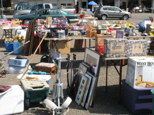 East Aurora Flea Market OPEN Year Round - Weekends- Only $10 A Space ...